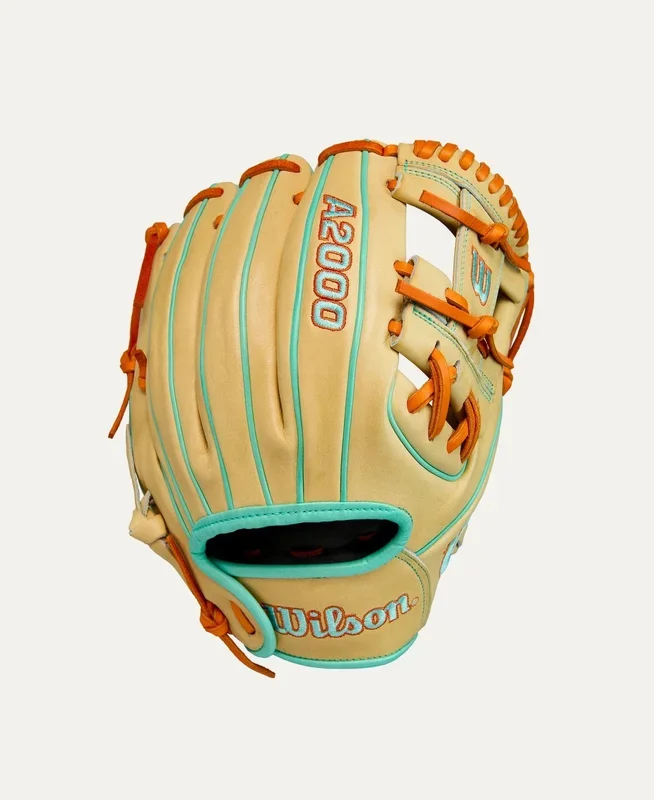 2025 Wilson A2000 Summer DP15 11.5″ Infield Baseball Glove