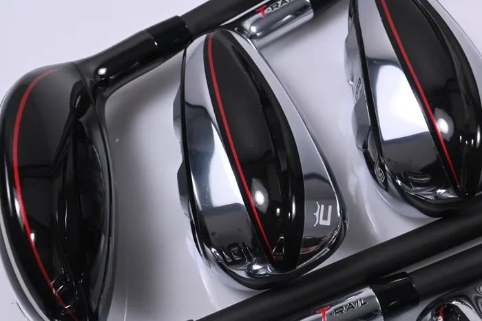 Cobra T-Rail 2023 Irons / 5h+6-PW+SW / Regular Flex Cobra Ultralite 50 Shafts