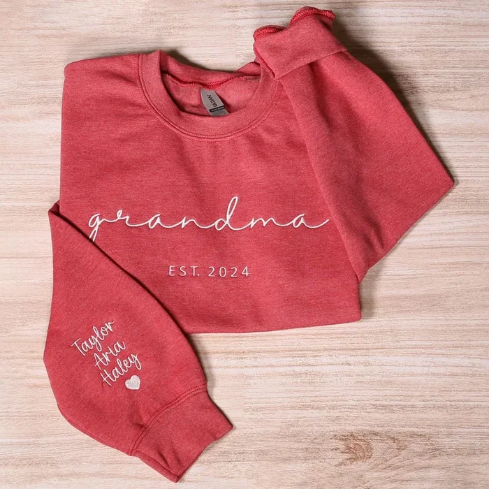 Custom Grandma Sweatshirt With Grandkids Names On Sleeve, Personalized Granny Hoodie, Gramma Outfit, Gigi Mimi Clothing, Mothers Day Gifts – Fanshubus.com