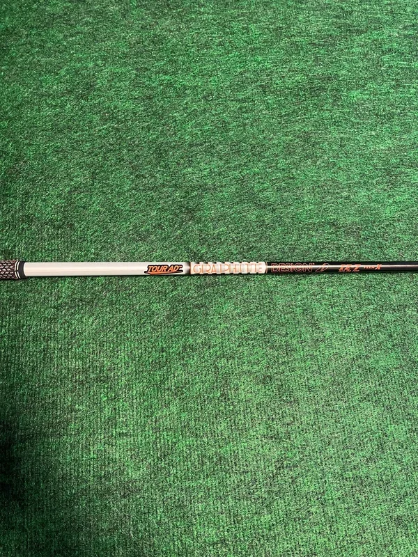 Graphite Design IZ 7 Driver Shaft – Extra Stiff Flex – 45 in