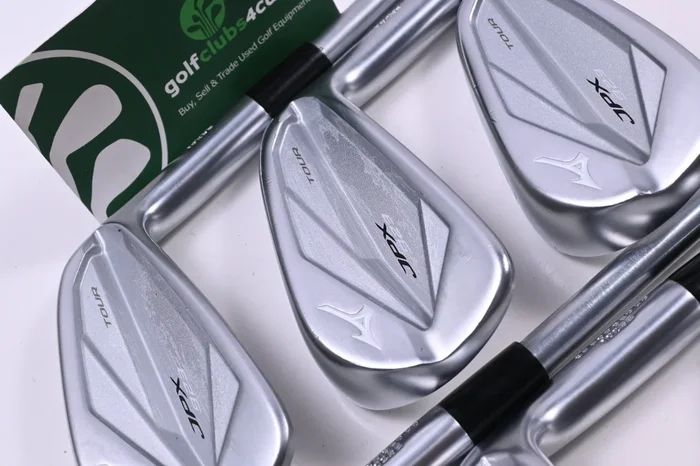 Mizuno JPX 923 Tour Irons / 6-PW+GW / Regular Plus Flex Project X IO 105 Shafts