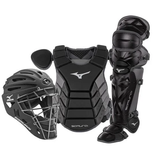Mizuno Samurai Adult 16″ Baseball Boxed Catcher’s Set