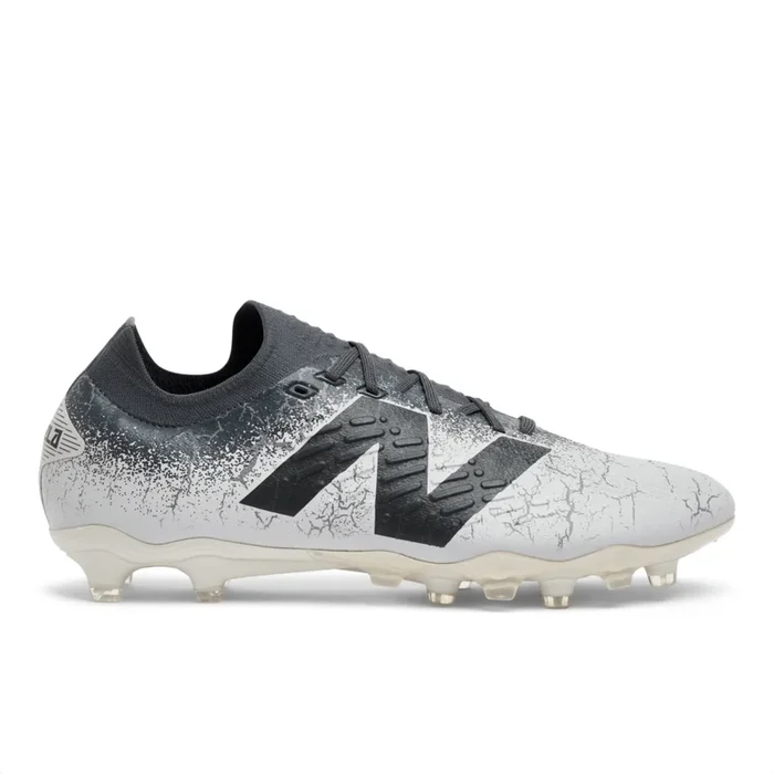 New Balance Men’s Tekela Pro Low Laced FG V4+ Soccer Cleat – ST1FLG45