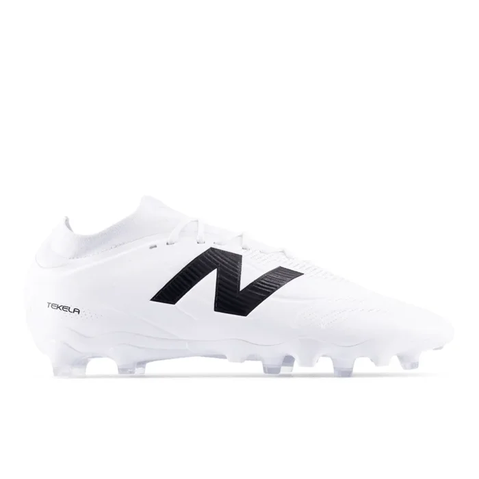 New Balance Men’s Tekela Team Low Laced FG V5 Soccer Cleat – ST3FWG5