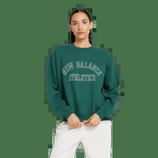 New Balance Women’s Graphic Fleece Crew