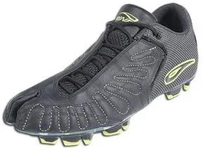New Brine I-101 Mens 10.5 Soccer Molded Cleats Black/Neon SFWI1016-BL