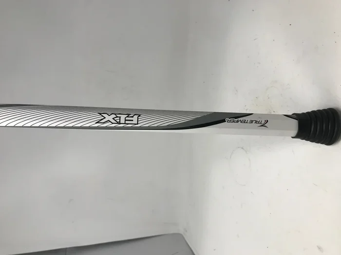New Debeer FLX True Temper Women’s Lacrosse Shaft 32 Inch Black/White Composite