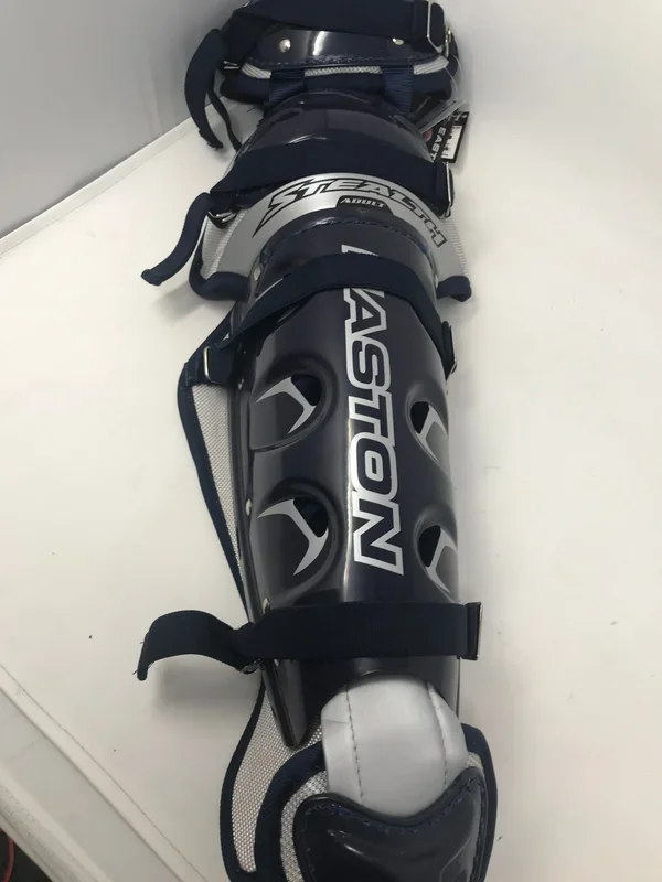 New Easton Stealth Lg Adult Catchers Baseball Leg Guards Navy/White ages 15 +