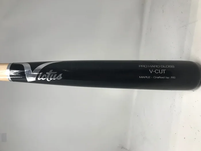 New, Other Victus V Cut Maple Baseball Bat 33 Inch Natural handle Black Barrel