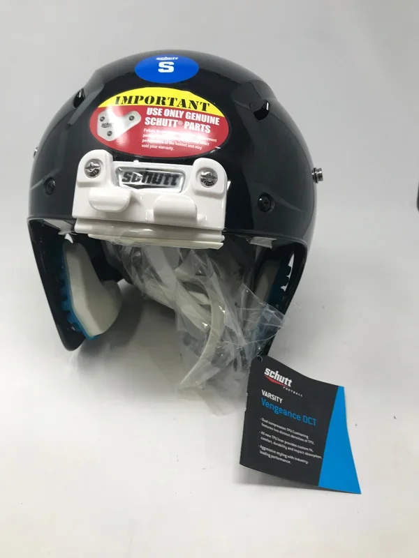 New Schutt Vengeance DCT Black Adult Small Football Helmet No FM 204000