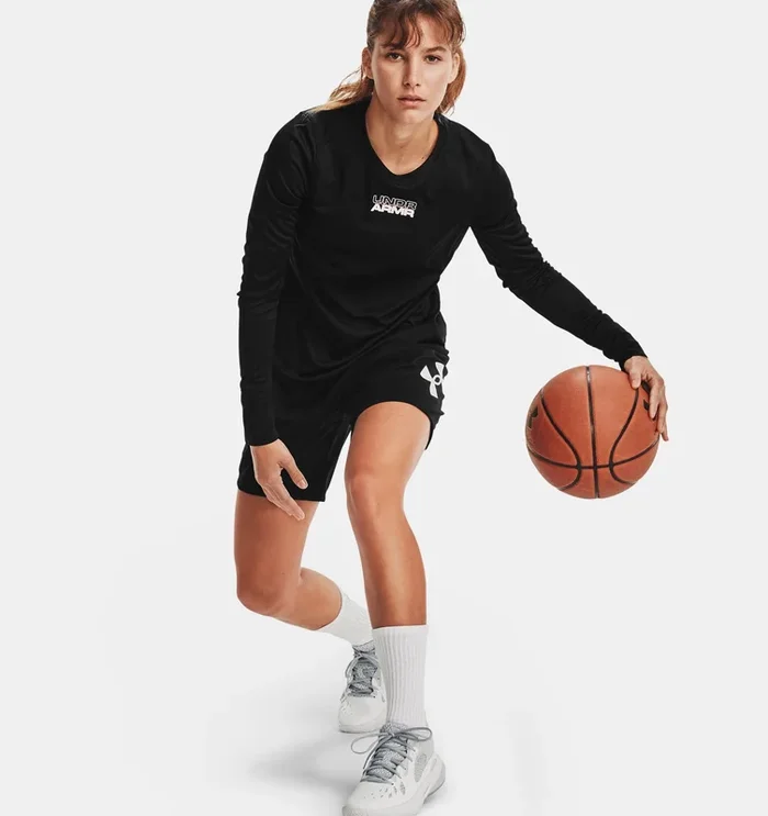New Under Armour Women Small Long Sleeve Shooting Shirt Black