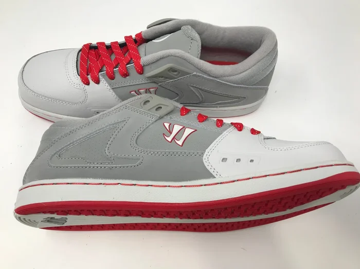 New Warrior Hound Dog Low Lifestyle Shoe Men’s 7.5 Medium Gray/Red