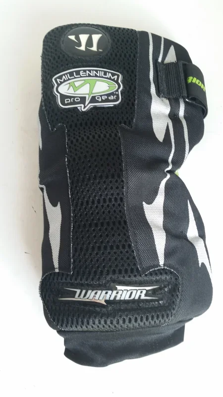 New Warrior Millennium Pro Gear Shiver 4.5 Large Lacrosse Arm Pad Black/Silver