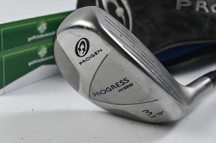 Progen Progress #3 Hybrid / 19 Degree / Regular Flex Progress Shaft