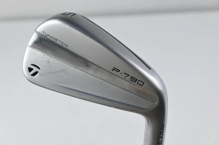 Taylormade P790 2023 #5 Iron / 23.5 Degree / Regular Flex Dynamic Gold 95 R300