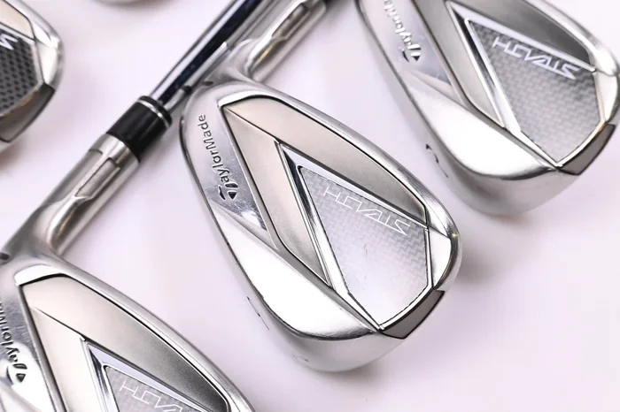 Taylormade Stealth Irons / 6-PW / Stiff Flex Dynamic Gold 105 S300 Shafts