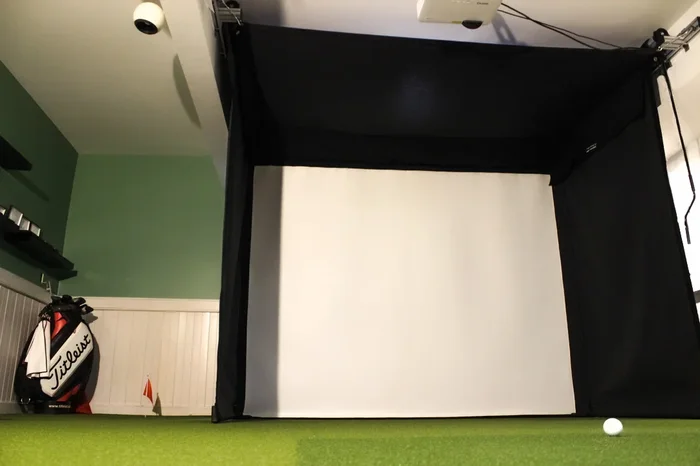 The SportScreen Golf Studio – Vanish 11