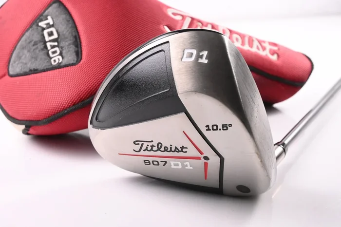 Titleist 907 D1 Driver / 10.5 Degree / Stiff Flex Diamana Blue 65 Shaft