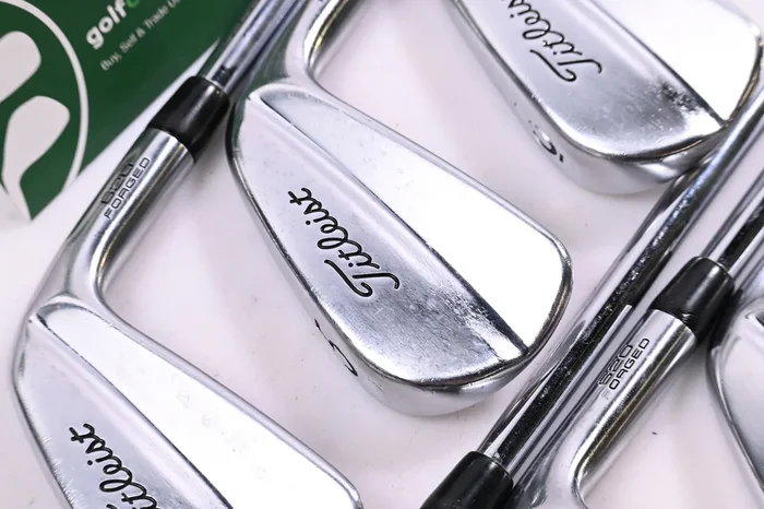 Titleist MB 620 Irons / 4-PW / X-Flex Steel Shafts