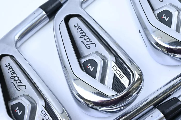 Titleist T300 2021 Irons / 5-PW+GW / Regular Flex True Temper AMT Red R300