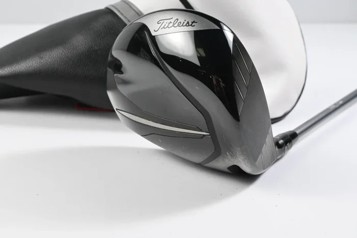 Titleist TSR1 Driver / 10 Degree / Senior Flex Kuro Kage Black 50 Shaft