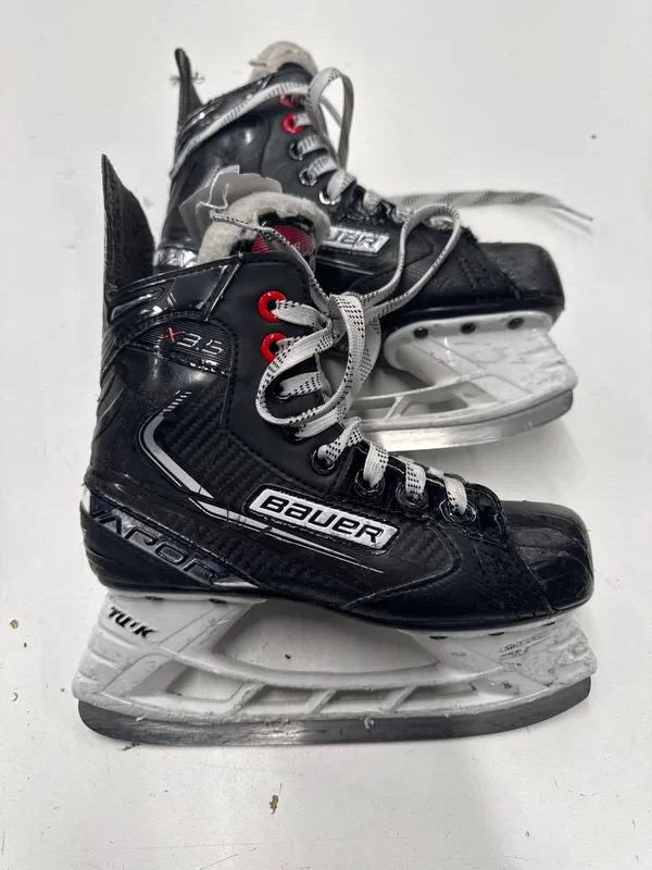 Used Bauer Vapor X3.5 Hockey Skates, INT 1.5