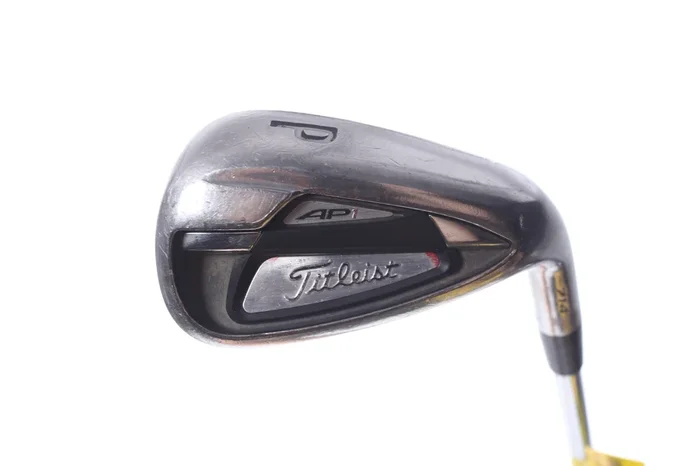 Used Titleist 714 AP1 Pitching Wedge – Right-Handed – 44 Degrees – Wedge Flex