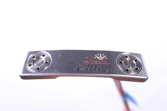 Used Titleist Scotty Cameron Special Select Newport 2.5 Putter – Right-Handed – 35 in – Blade