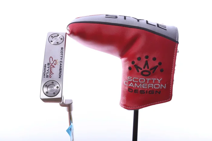 Used Titleist Scotty Cameron Studio Style Newport Putter – Right-Handed – 35 in – Blade