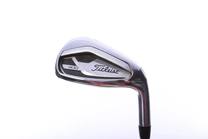 Used Titleist T300 2019 Pitching Wedge – Right-Handed – 43 Degrees – Regular Plus Flex