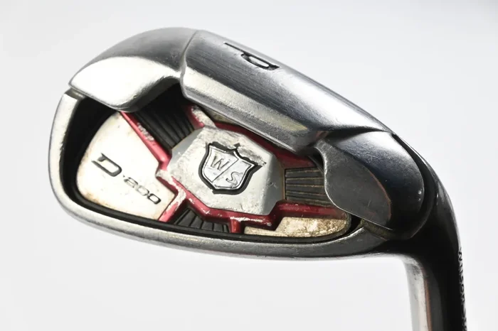 Wilson D200 Pitching Wedge / 43 Degree / Regular Flex UST Elements Chrome 59