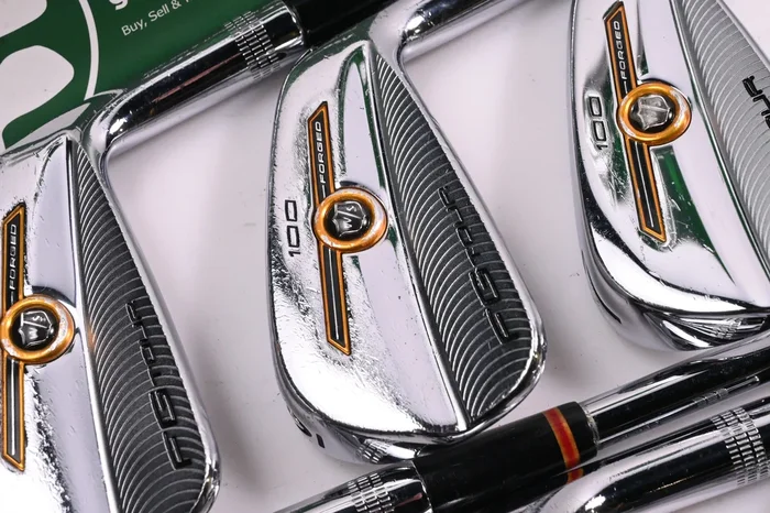 Wilson Staff FG Tour 100 Irons / 5-PW / Stiff Flex Dynamic Gold S300 Shafts